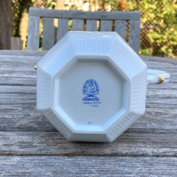 NWOT💯Authentic HEREND Coffee Pot - Tea Pot - with Gold Button Knob - Picture 14 of 15